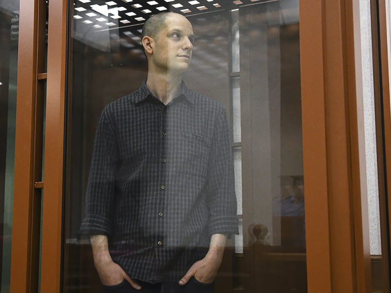 Fiscalía rusa pide 18 añosde cárcel para el periodista de EEUU Evan Gershkovich por espionaje