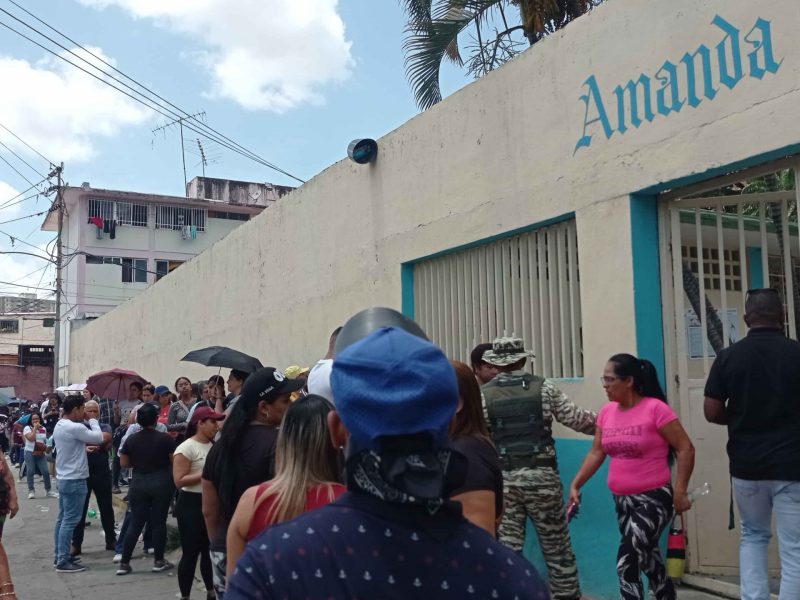 Participación y tranquilidad marcaron la votación en el oeste de Caracas