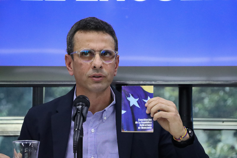 Henrique Capriles rueda de prensa (Mairet Chourio)