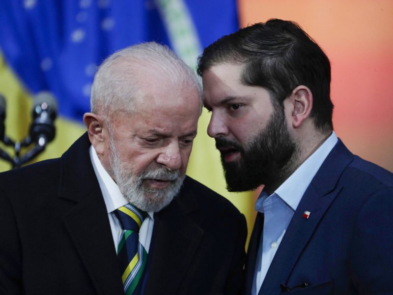 Presidente de Chile recibe a su homólogo de Brasil durante visita de Estado