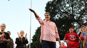 ARCHIVO. Nicolás Maduro en un acto público desde el palacio de Miraflores, en Caracas, el 8 de agosto de 2024