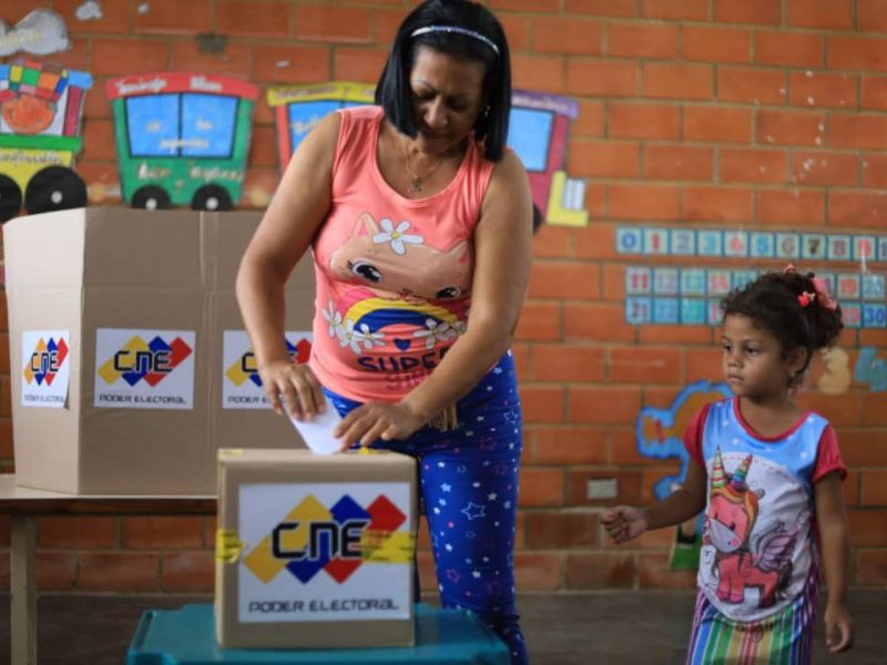 Persisten dudas sobre efectividad de consulta popular para resolver problemas comunitarios