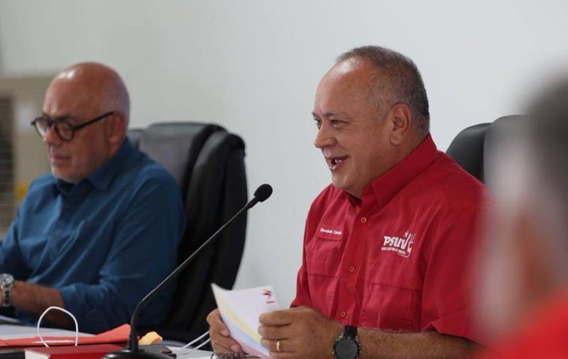 Cabello asoma destitución del rector del CNE Juan Carlos Delpino por “abandono de cargo”