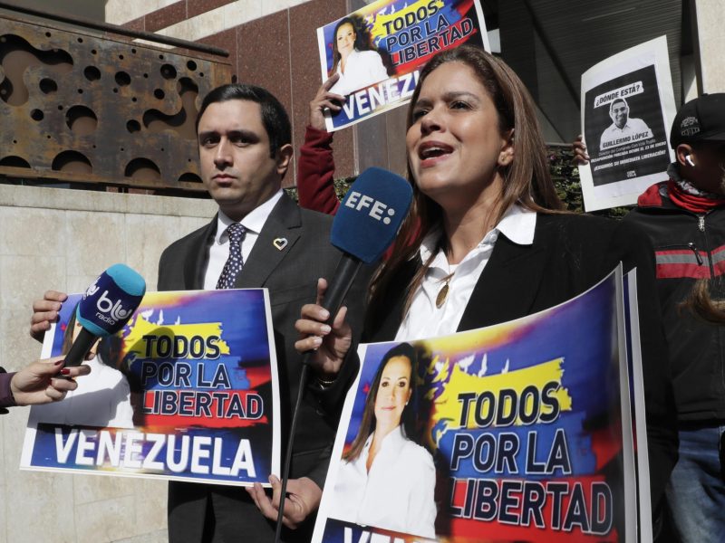 Congresistas colombianos y opositores venezolanos entregan carta a la ONU
