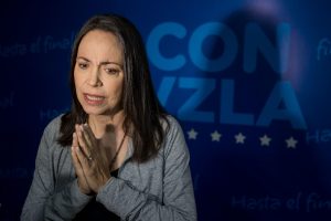 María Corina Machado pide a docentes venezolanos mantenerse organizados y activos para lograr el cambio