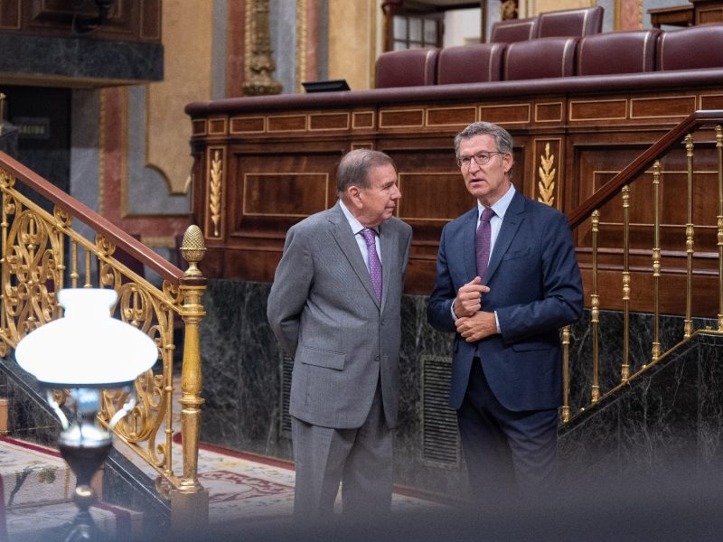 Núñez Feijóo tras reunirse con González Urrutia: Estoy comprometido con el pueblo venezolano