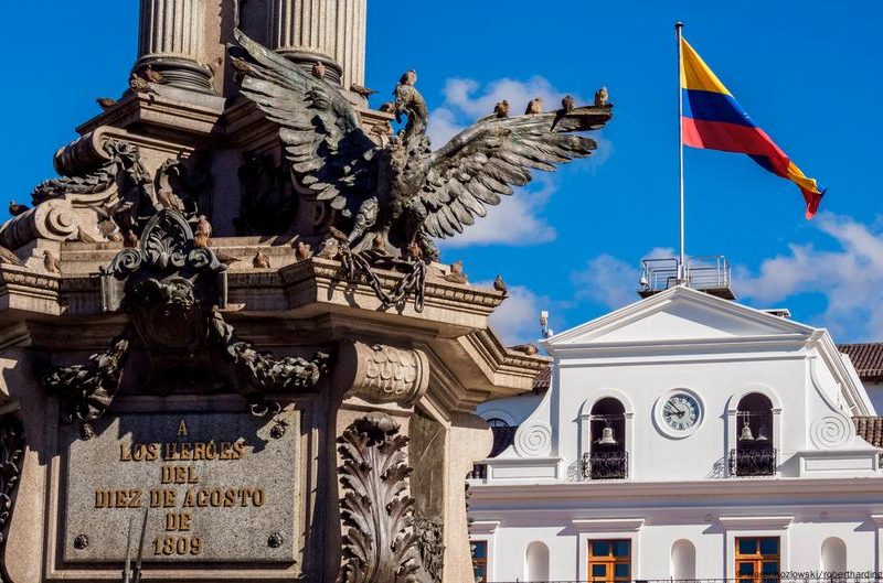 Ecuador implementa apagones nocturnos y teletrabajo por su peor sequía