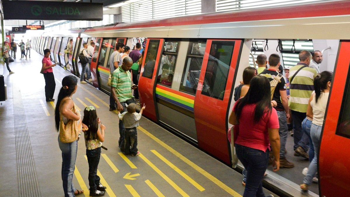 Metros de Caracas, Maracaibo, Valencia y ferrocarril reanudaron operaciones