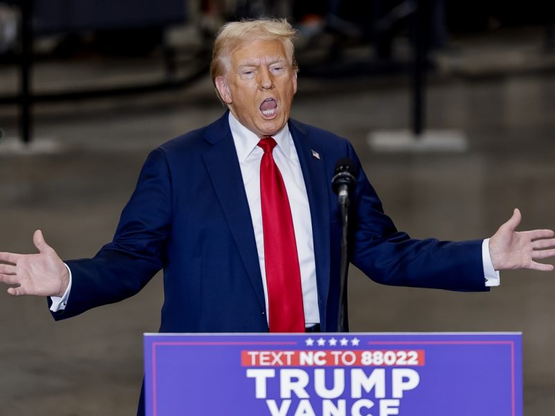 Donald Trump en un acto político en Carolina del Norte
