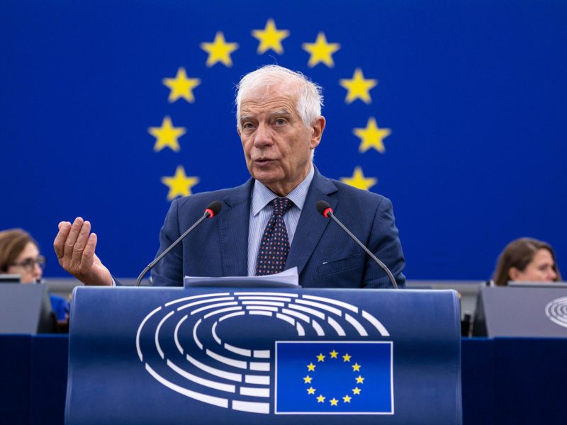 Borrell insiste en presión internacional y salida política a la crisis venezolana