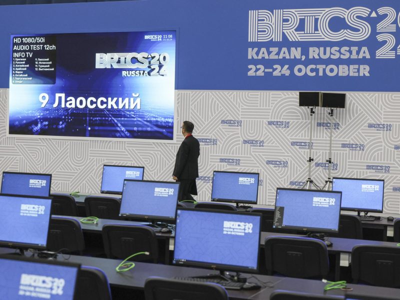 Vicepresidenta y canciller viajan a Rusia para participar en cumbre Brics