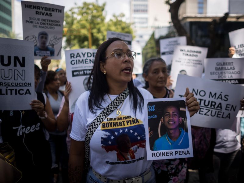 Venezolanos en Madrid denuncian a Unicef "graves violaciones" contra jóvenes en su país
