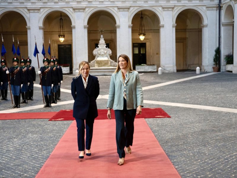 La Presidenta del Parlamento Europeo, Roberta Metsola, visita Roma