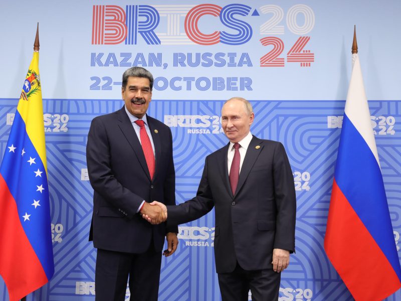 Maduro pide ayuda pero apoyo de Rusia, China e Irán sería limitado, señalan analistas 
