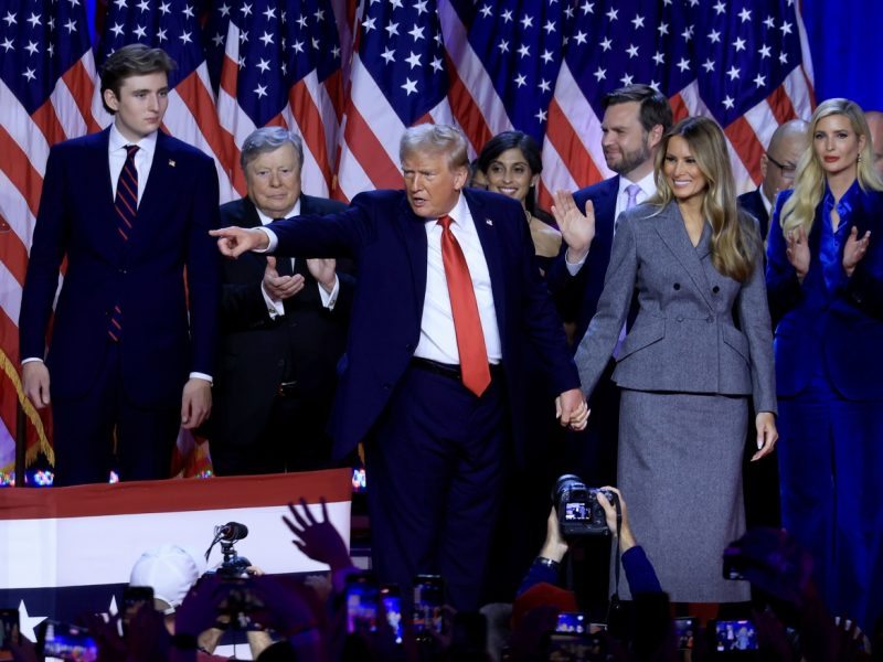 Donald Trump se proclama vencedor de las elecciones ante sus seguidores