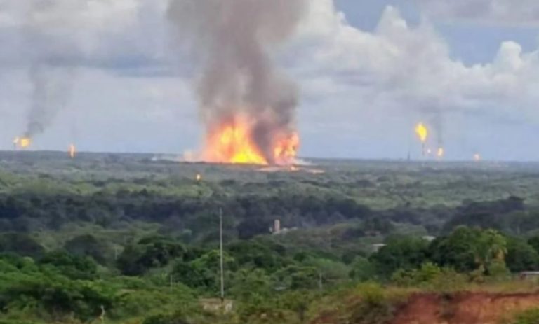 Pdvsa paraliza operaciones en planta de Monagas tras explosión de ducto
