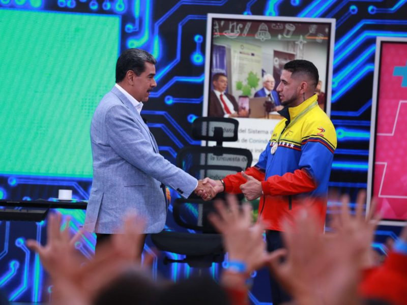 Maduro da plazo de 72 horas a Tik Tok para retirar retos virales de la red social en Venezuela