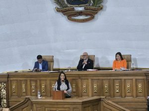Parlamento aprueba en primera discusión ley que condecora a sancionados por Estados Unidos