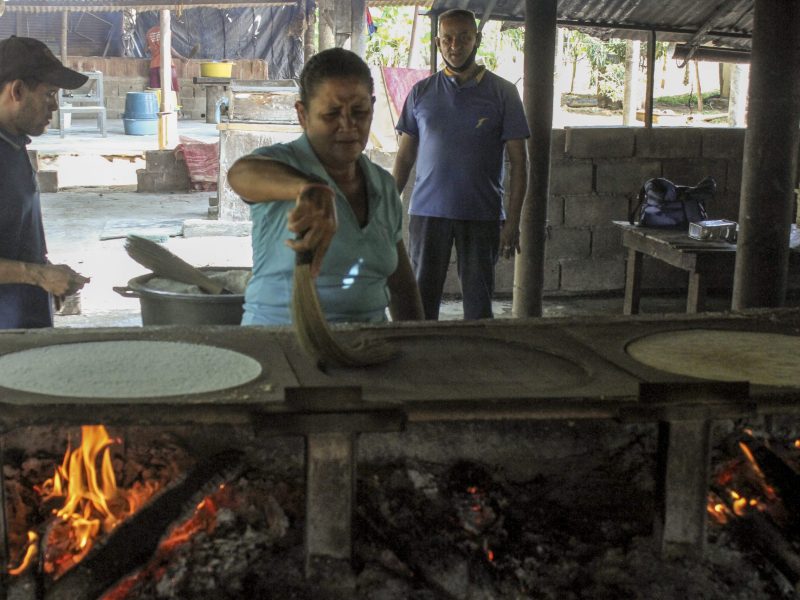 Práctica para elaborar el casabe se incorpora al Patrimonio Inmaterial de la Humanidad