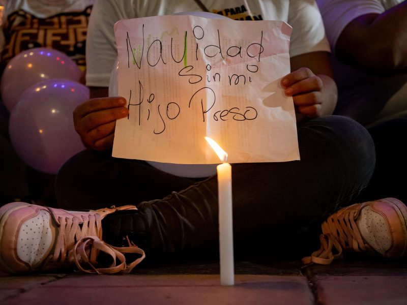 Familiares de presos políticos piden a la Iglesia abogar por su liberación