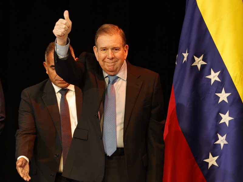 Panamá "custodia todas" las actas que darían el triunfo a González Urrutia en Venezuela