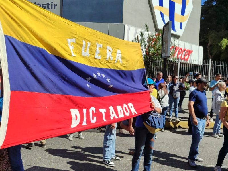 Reportaron bombas lacrimógenas en Carabobo