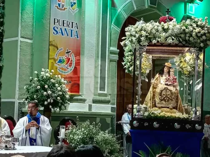 Arzobispo de Barquisimeto llama a la unión y no tener miedo durante visita 167 de la Divina Pastora
