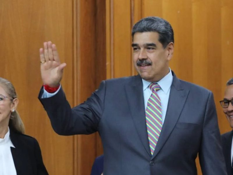 ¿Qué busca Maduro con una reforma constitucional?