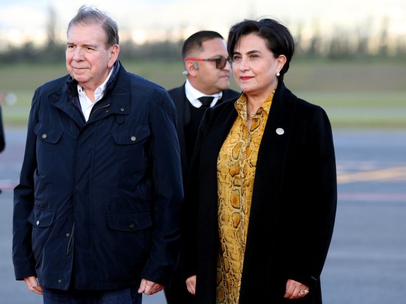 González Urrutia irá a Perú tras su visita a Ecuador
