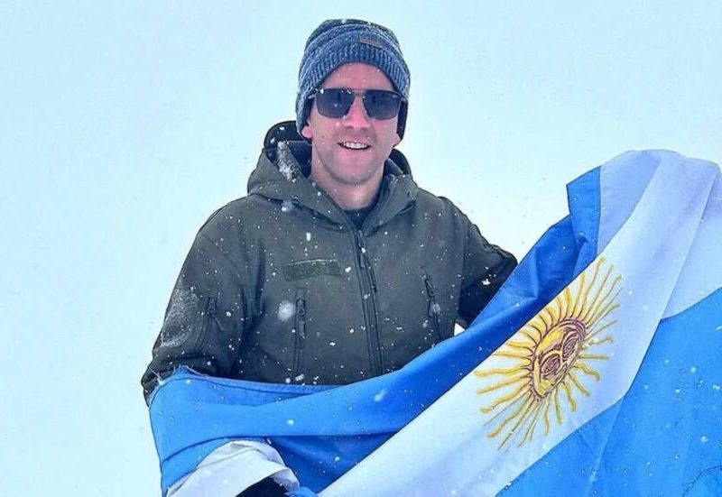 Esposa de gendarme argentino preso en Venezuela pide ayuda al fiscal de la CPI