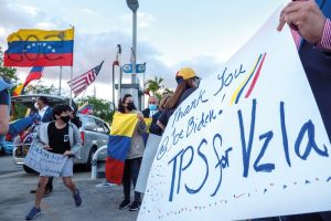 Trump decidió revocar extensión de TPS a venezolanos, según NYT