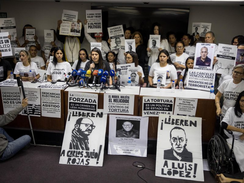 Aliados de Machado y disidentes chavistas integran lista de más de 200 políticos presos en Venezuela