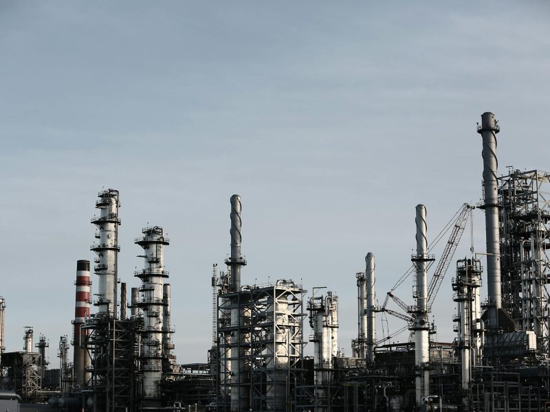 manufacturing plant during daytime
