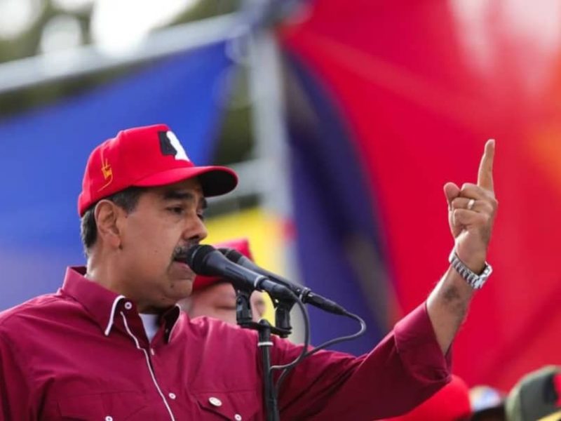 aduro ante marcha por el 4F: “Voy a entregar primer proyecto de reforma constitucional el 15 de febrero”