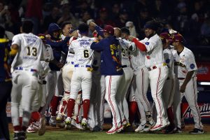 Cardenales se mete en semifinales con un juego sin hits ni carreras
