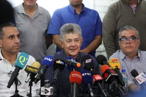 AD de Ramos Allup excluye de sus filas a tres alcaldes zulianos por llamar a participar en elecciones
