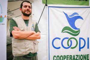 Familiares de cooperante italiano preso en Venezuela inician protesta con ayuno de 24 horas