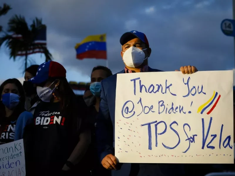 Migrantes venezolanos TPS 2023