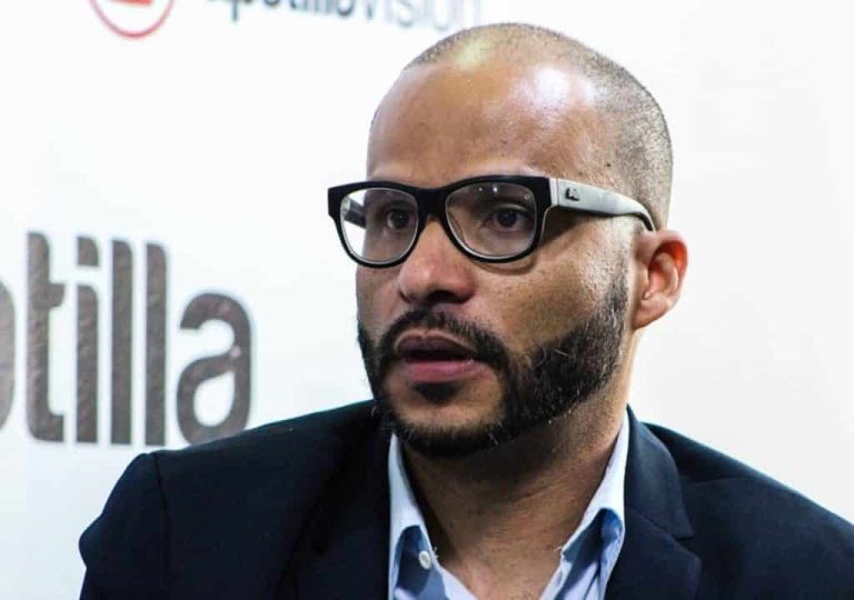 Las autoridades no dan información sobre dónde está recluído
