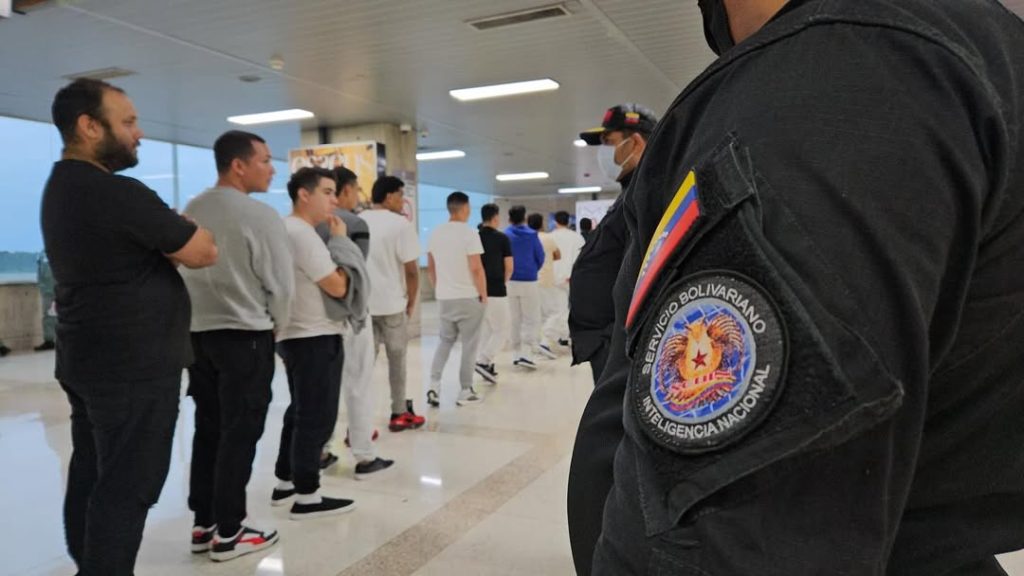 Más de 2 mil venezolanos han sido repatriados