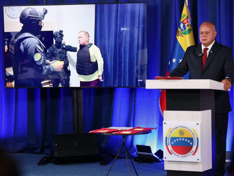 Hijo de Juan Pablo Guanipa denuncia qué no saben dónde está ni si lo presentaron en tribunales