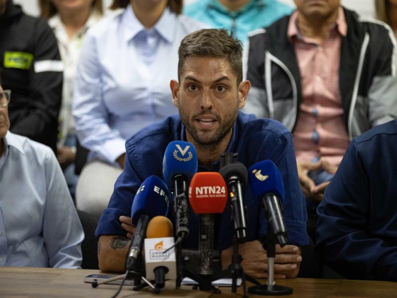 Requesens: Asumo la responsabilidad de no haber convencido a la gente