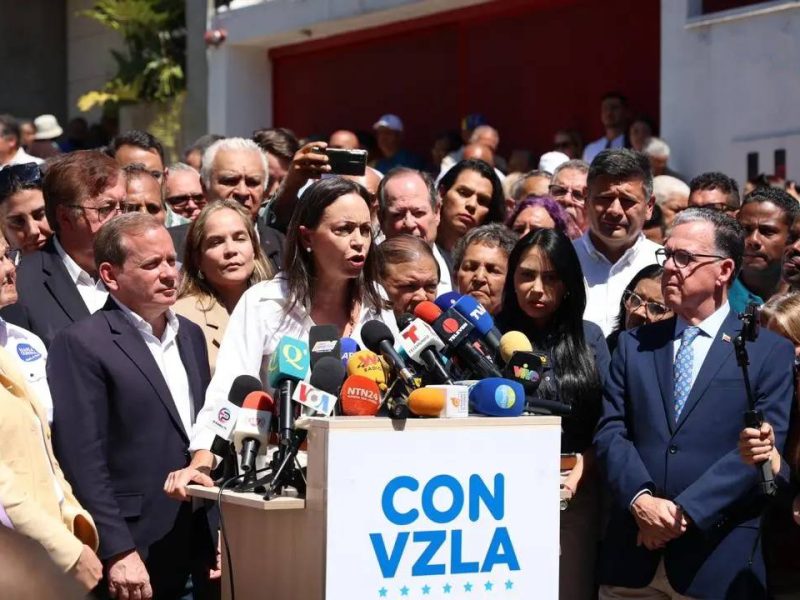 Machado alerta sobre situación "delicada" de Yandir Loggiodice, detenido en Bolívar