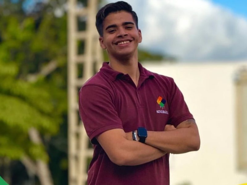 Estudiantes de la UCV denuncian detención de un consejero universitario