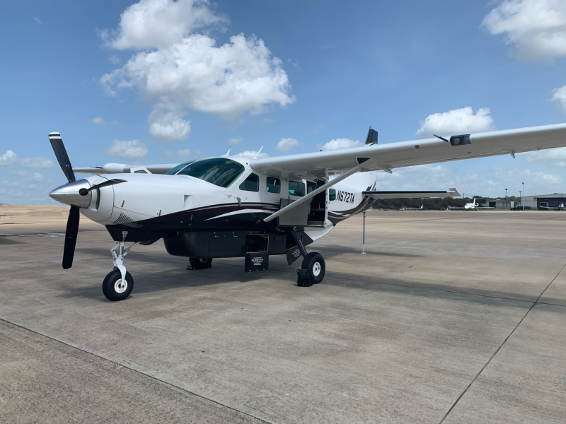 Rescatan con vida a tres de los 10 ocupantes de aeronave que se desplomó en Amazonas