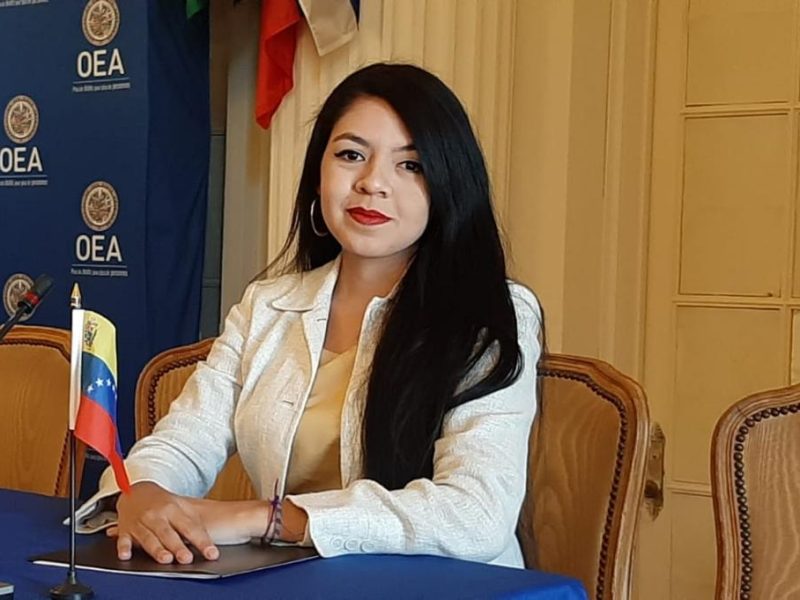 Machado recuerda el primer año de detención de María Oropeza