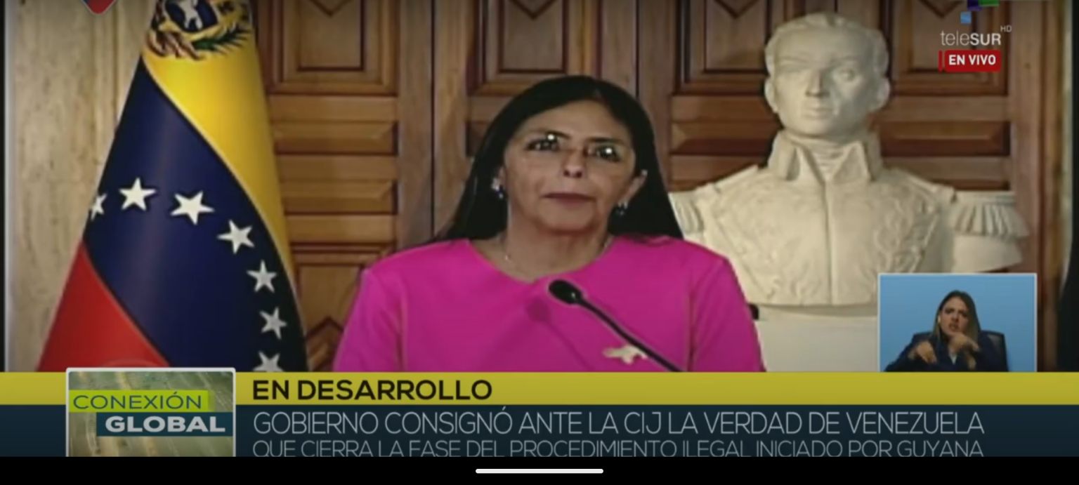 Venezuela presenta alegatos ante la CIJ sobre el Esequibo pero advierte que no acatará ninguna sentencia que la afecte