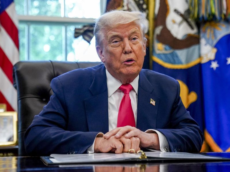 Trump abre la puerta a que líderes europeos participen en una cumbre con Putin y Zelenski
