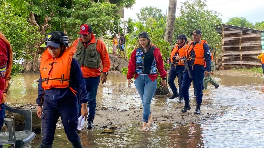 Activan plan de emergencia y refugios en el sur de Monagas por desbordamiento del río Orinoco