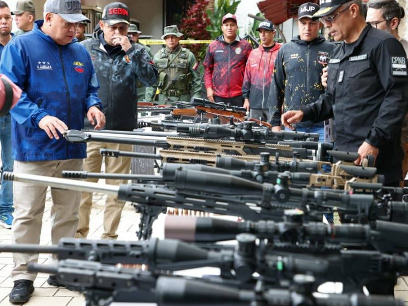 Cabello anuncia detención de dos personas y nueva incautación de armas relacionadas con presunto atentado en Caracas